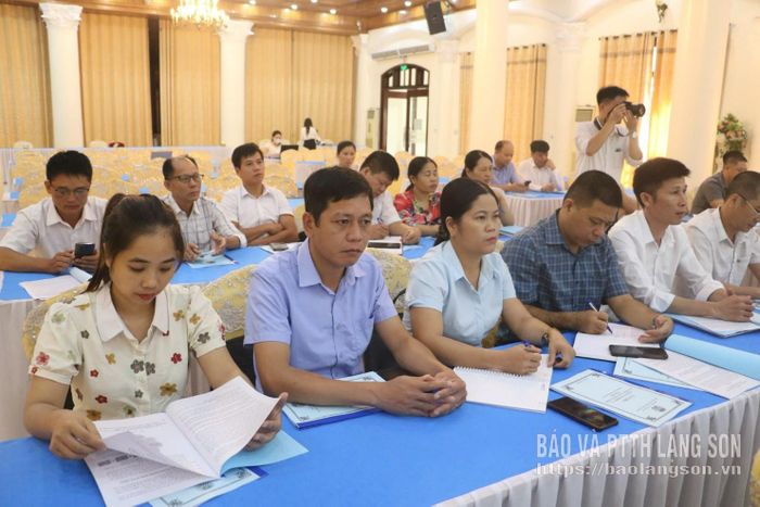 Các học viên tham dự lớp bồi dưỡng