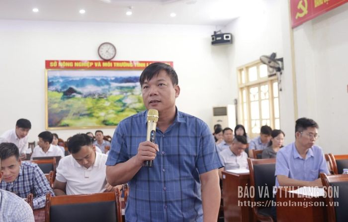 Đại diện doanh nghiệp nêu ý kiến tại hội nghị