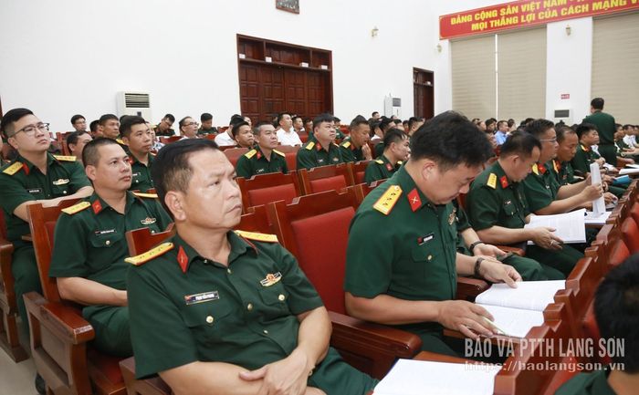 Các đại biểu dự hội nghị