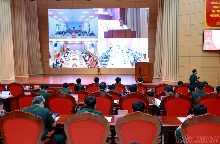 Quang cảnh hội nghị.