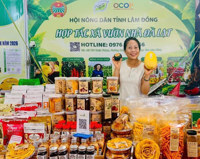 Nhiều HTX ở Lâm Đồng tự tin mang sản phẩm đi quảng bá ở các địa phương khác