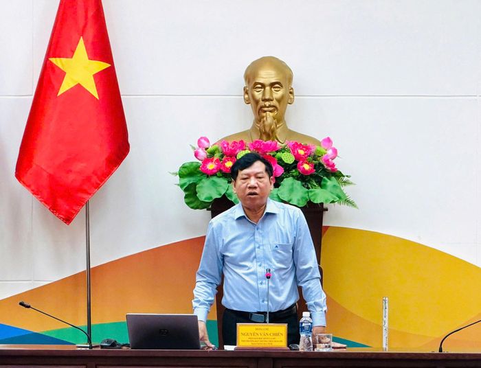 Ông Nguyễn Văn Chiến, Phó Giám đốc Sở Nông nghiệp và Môi trường tỉnh Lâm Đồng, Phó Trưởng ban Chỉ đạo Chống khai thác IUU tỉnh chủ trì cuộc họp.