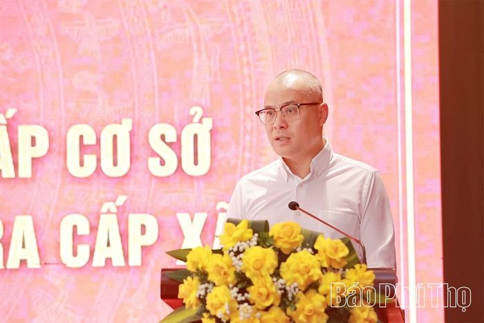 Đồng chí Bí thư Tỉnh ủy Phạm Đại Dương phát biểu tại hội thảo.