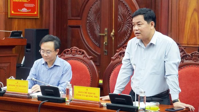 Đại biểu thảo luận tại buổi làm việc - Ảnh: N.M