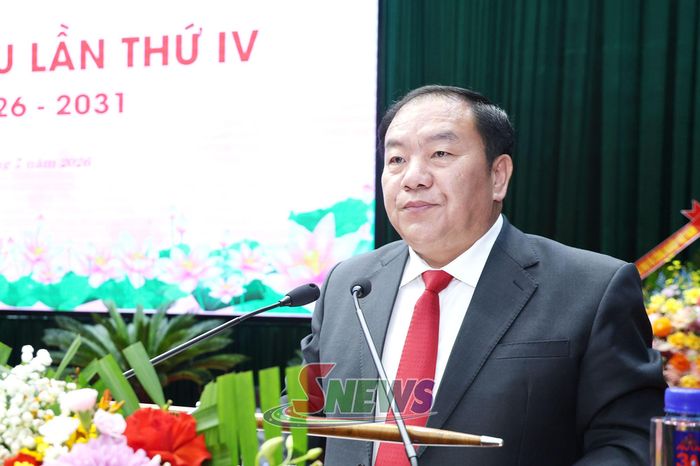 Đồng chí Chá A Của phát biểu chỉ đạo Đại hội.