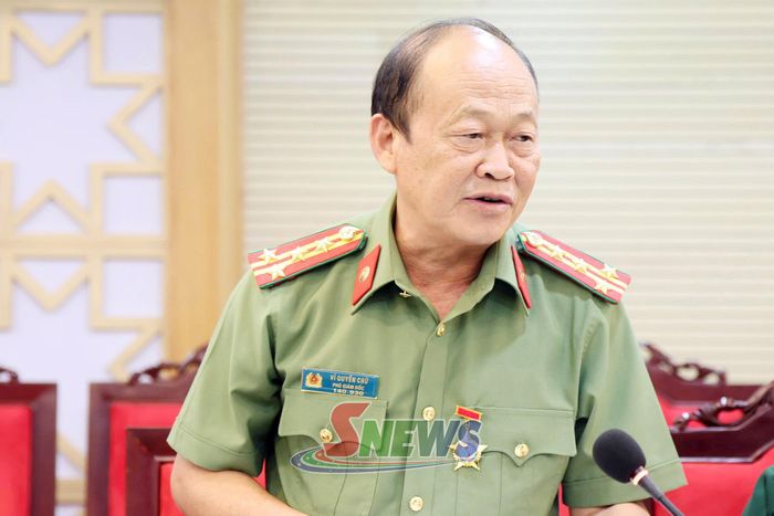 Lãnh đạo Công an tỉnh phát biểu tại hội nghị.