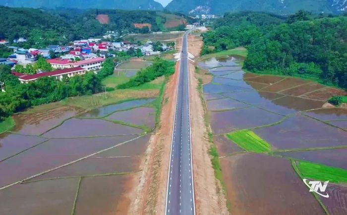 Dự án đường Hồ Chí Minh đoạn Chợ Chu - Ngã ba Trung Sơn kết nối Thái Nguyên - Tuyên Quang.