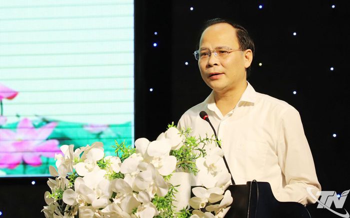 Đồng chí Nguyễn Linh, Ủy viên Ban Thường vụ Tỉnh ủy, Phó Chủ tịch Thường trực UBND tỉnh, Trưởng Ban Chỉ đạo Tổng điều tra kinh tế năm 2026 tỉnh Thái Nguyên phát biểu.