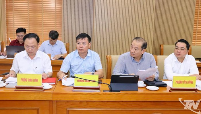 Đại biểu dự Hội nghị.