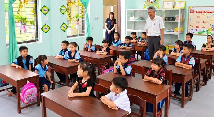 Dạy tăng cường tiếng Việt cho trẻ em dân tộc thiểu số trước khi vào lớp Một.