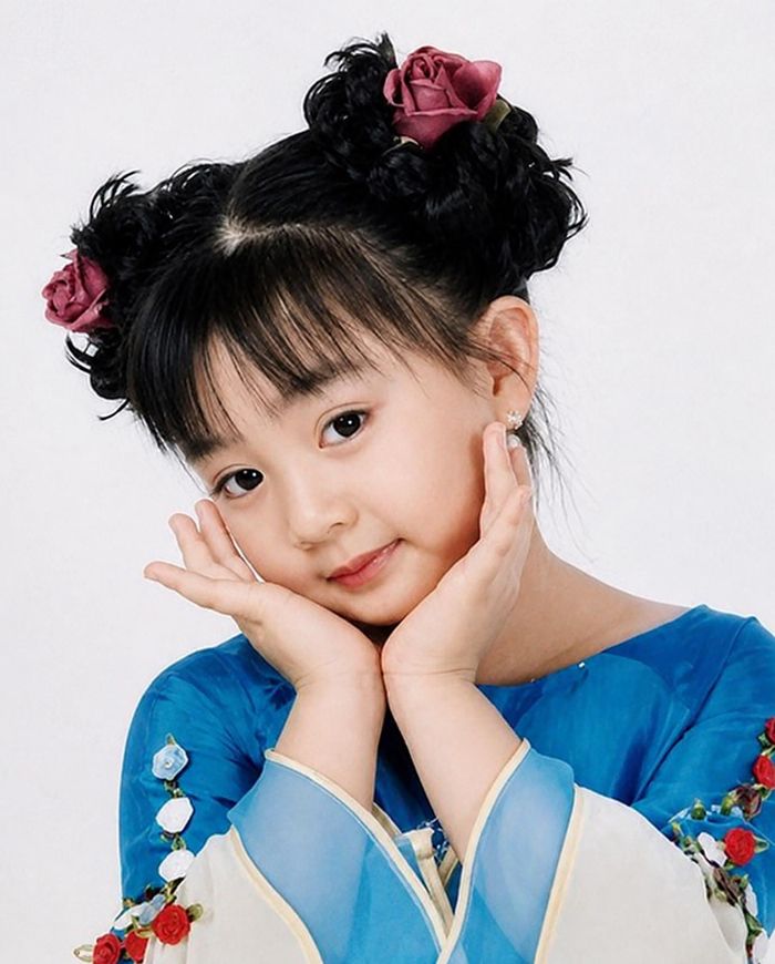 Hình ảnh Xuân Mai thuở nhỏ.
