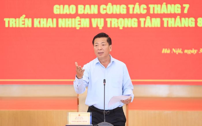Bộ trưởng Trần Hồng Minh phát biểu chỉ đạo tại hội nghị (Ảnh: Tạ Hải).