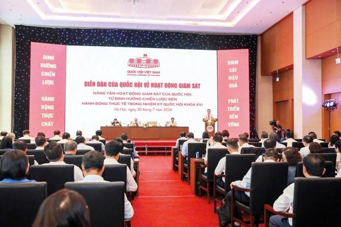 Toàn cảnh Diễn đàn của Quốc hội về hoạt động giám sát diễn ra sáng 30/7/2026. Ảnh: Đức Thanh