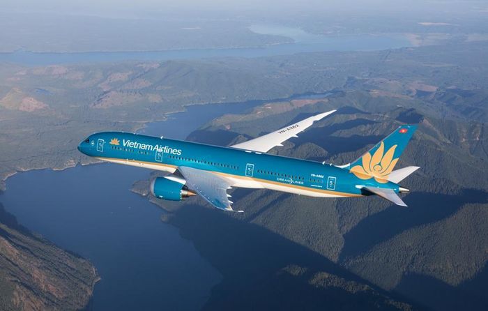 Vietnam Airlines mở rộng thị trường quốc tế tới các đường bay mới như: Amsterdam (Hà Lan), Phuket (Thái Lan); tăng tần suất khai thác nhiều đường bay trọng điểm. Ảnh tư liệu.