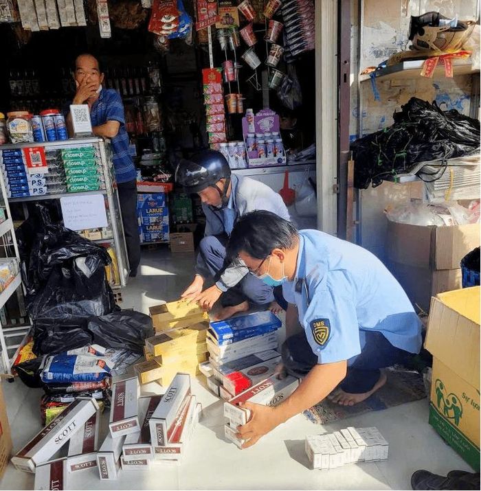 Chính phủ đã yêu cầu triển khai đồng bộ các giải pháp quyết liệt hơn trong công tác phòng chống thuốc lá lậu, và kiên quyết, tập trung triệt phá các đường dây buôn lậu thuốc lá, bắt cho được các đầu nậu, chủ mưu, đối tượng cầm đầu.