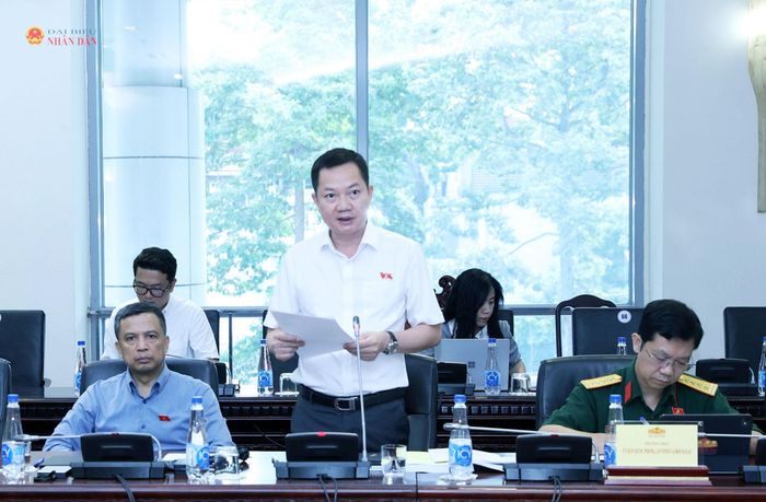 ĐBQH hoạt động chuyên trách tại Ủy ban Quốc phòng, An ninh và Đối ngoại Trịnh Xuân An phát biểu