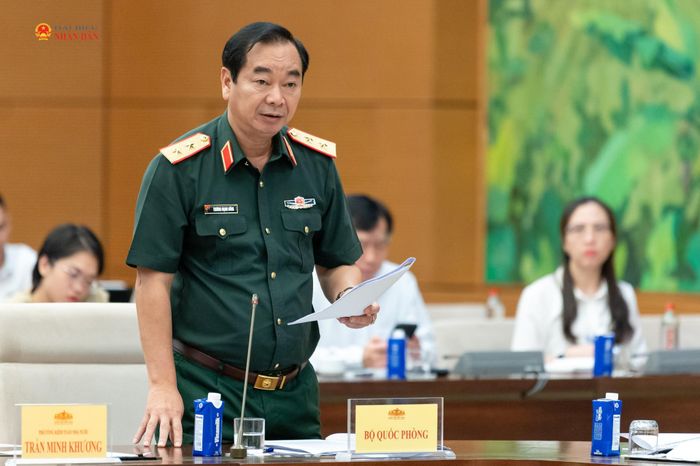 Phó Tổng Tham mưu trưởng Quân đội nhân dân Việt Nam, Trung tướng Trương Mạnh Dũng phát biểu