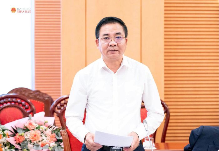Phó Chủ nhiệm Ủy ban Quốc phòng, An ninh và Đối ngoại, Trung tướng Nguyễn Minh Đức phát biểu