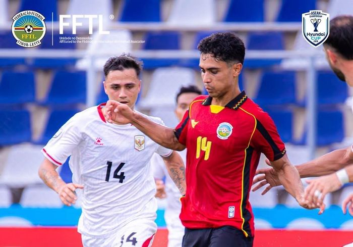 Timor-Leste (đỏ) phòng ngự kiên cường và giữ sạch mành lưới sau hiệp một. Ảnh: Liên đoàn Bóng đá Timor-Leste (FFTL)