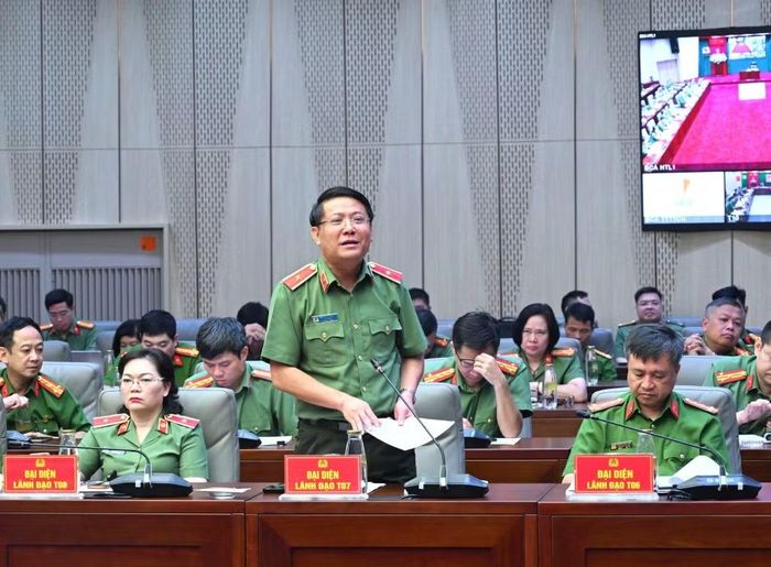 Lãnh đạo các học viện, trường CAND phát biểu tại hội nghị.