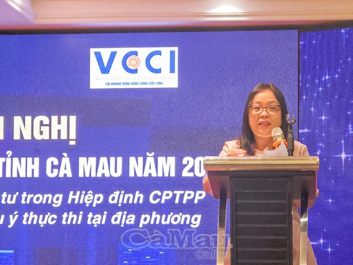  Bà Huỳnh Thiên Trang, Phó Giám đốc VCCI ĐBSCL, phát biểu tại hội nghị.