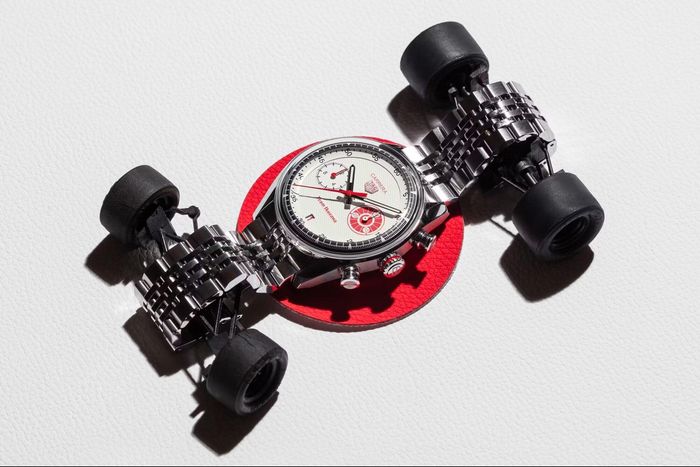 TAG Heuer Carrera Chronograph phiên bản Team Ikuzawa x Bamford. (Ảnh: TAG)