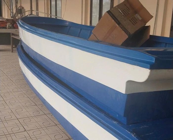 Các trang thiết bị, vật tư, phương tiện cứu hộ, cứu nạn được chuẩn đầy đủ, sẵn sàng cơ động khi xảy ra thiên tai, sự cố đê điều. Ảnh: PV
