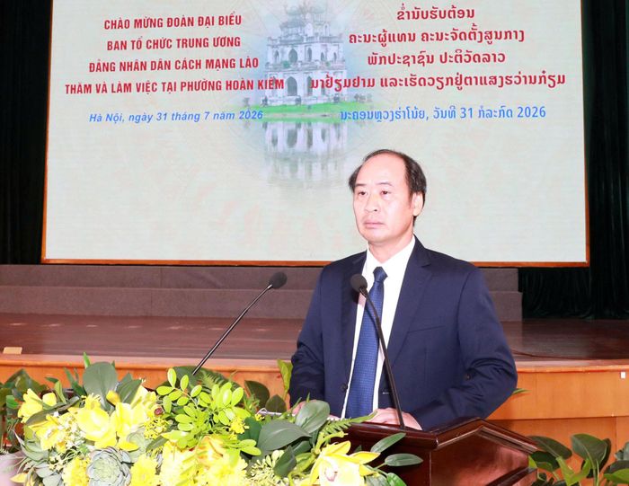 Thứ trưởng Bộ Nội vụ Nguyễn Văn Hồi phát biểu tại buổi làm việc. Ảnh: Liên Hà