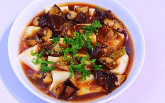 Đậu non sốt nấm, món ăn chay trong mâm cỗ cúng rằm tháng 7.