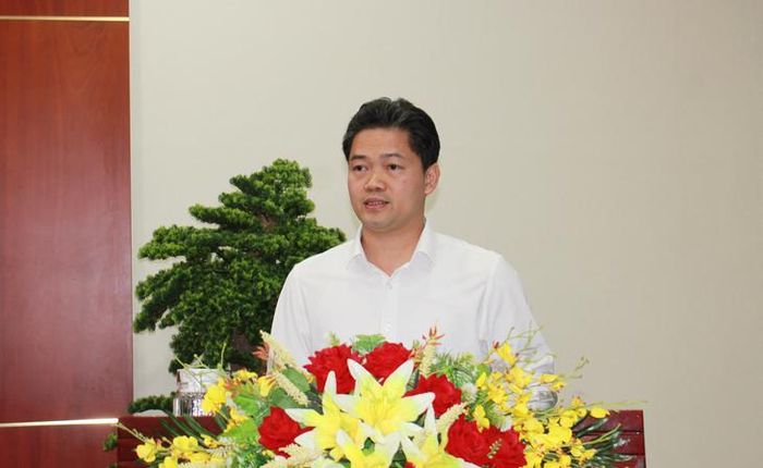 Thứ trưởng Thường trực Bộ Y tế Vũ Mạnh Hà phát biểu kết luận. Ảnh: Mimosa.