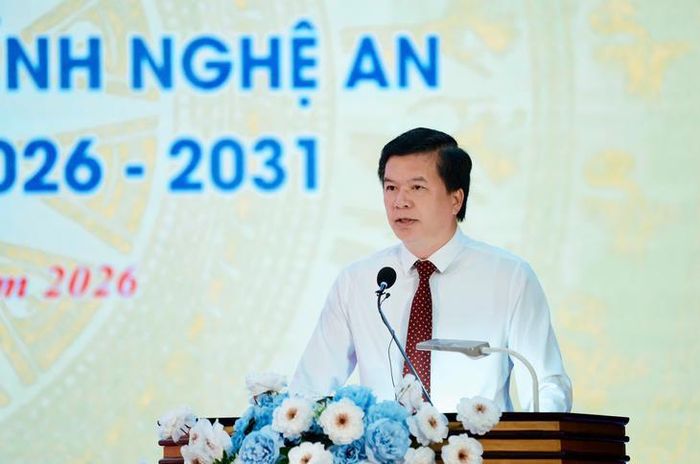 Ông Nguyễn Đình Hùng - Ủy viên Ban Thường vụ Tỉnh ủy, Phó Chủ tịch Thường trực Ủy ban MTTQ tỉnh phát biểu chỉ đạo tại Đại hội. Ảnh: H.T