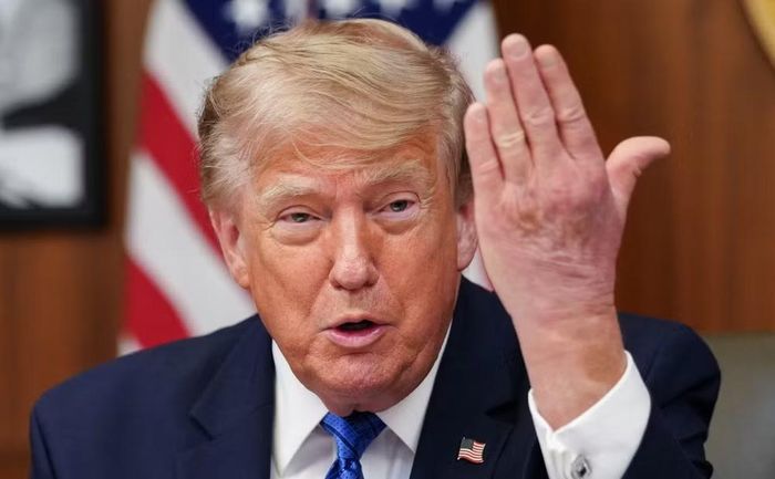 Ông cho biết ban đầu chờ báo cáo từ đặc phái viên Steve Witkoff về kết quả đàm phán, nhưng thay vào đó lại nhận được thông tin từ Bộ trưởng Quốc phòng Pete Hegseth về vụ phóng tên lửa. Ông Trump khẳng định toàn bộ 5 tên lửa đã bị đánh chặn.