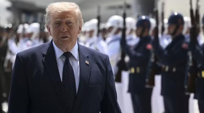Trong khi đó, Wall Street Journal dẫn lời các quan chức Mỹ giấu tên cho biết ông Trump đã chỉ đạo chuẩn bị một chiến dịch tấn công mới với mục tiêu buộc Iran phải đầu hàng. Kế hoạch này có thể được triển khai ngay trong cuối tuần.
