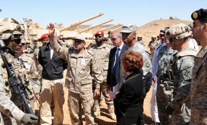 Không lâu sau đó, IRGC dường như tiến hành đòn đáp trả nhằm vào các căn cứ có lực lượng Mỹ trong khu vực. Quân đội Jordan thông báo đã đánh chặn 5 tên lửa phóng từ Iran và khẳng định vụ việc không gây thương vong.