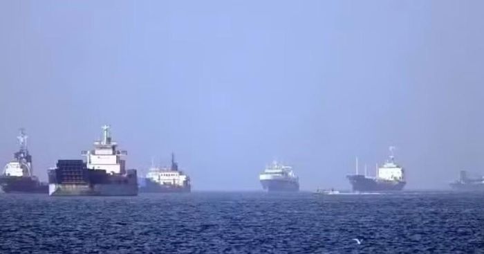 Căng thẳng tại khu vực tiếp tục leo thang sau khi Mỹ phối hợp với Oman và Tổ chức Hàng hải Quốc tế (IMO) thiết lập một tuyến hàng hải mới ở phía nam eo biển Hormuz.
