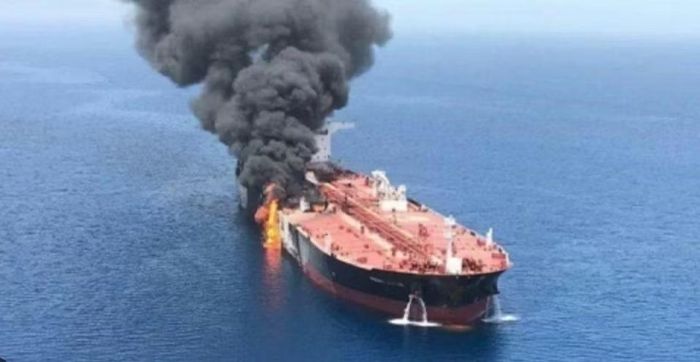 Theo IRGC, 2 tàu chở dầu không tuân thủ các quy định của Iran đã bị lực lượng này tấn công và buộc phải dừng lại. Cùng thời điểm, 4 tàu chở dầu khác đã nhanh chóng đổi hướng và quay trở lại vị trí ban đầu