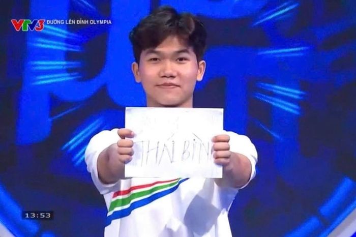  Quang Minh dành 1,5 năm ôn tập để tham gia Đường lên đỉnh Olympia. Ảnh: NVCC.