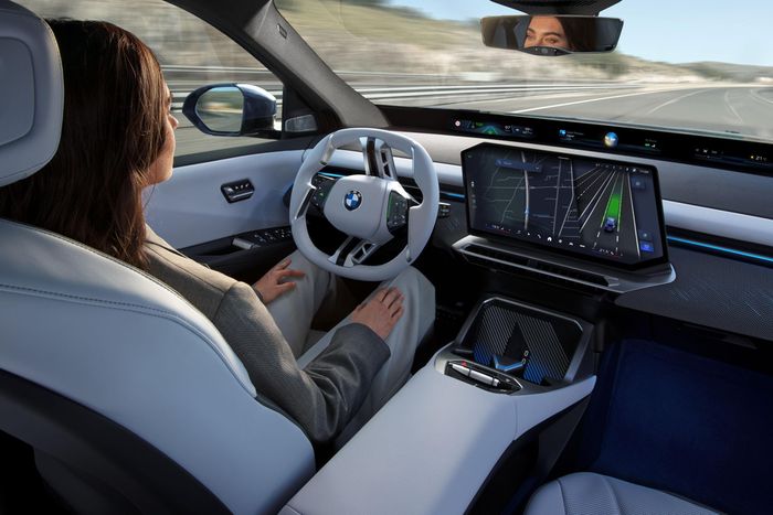 Qualcomm vừa công bố thỏa thuận dài hạn với BMW nhằm cung cấp các dòng chip phục vụ khoang lái kỹ thuật số và hệ thống hỗ trợ lái tiên tiến (ADAS).