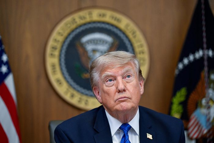  Tổng thống Mỹ Donald Trump trong cuộc họp nội các tại Trại David, bang Maryland (Mỹ) ngày 31/7. Ảnh: Reuters. 