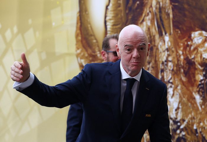  Việc rút đề án chưa thể khép lại cuộc khủng hoảng niềm tin giữa UEFA và ban lãnh đạo FIFA. 