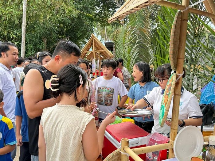 Trải nghiệm chợ quê với các món ăn dân dã