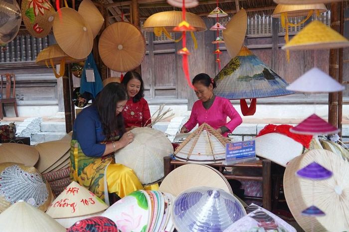 Nhiều sản phẩm thủ công được tôn vinh