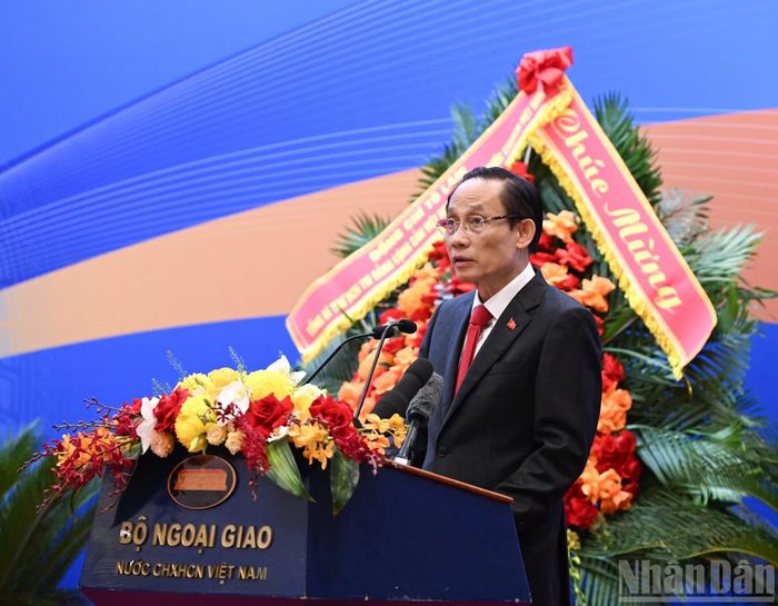 Ủy viên Bộ Chính trị, Bộ trưởng Ngoại giao Lê Hoài Trung phát biểu khai mạc hội nghị.