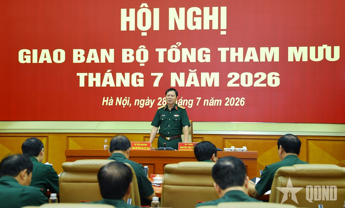  Đại tướng Nguyễn Tân Cương chủ trì hội nghị. Ảnh: qdnd.vn 