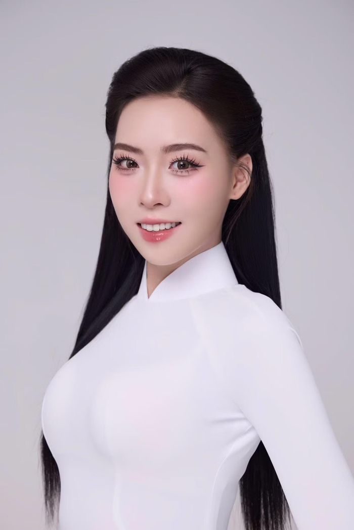 Bảo My cho rằng, hai môi trường học tập giúp cô mở rộng góc nhìn và hoàn thiện bản thân.