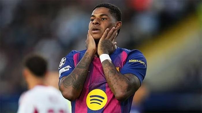 Rashford vừa kết thúc mùa giải 2025/2026 theo dạng cho mượn tại Barcelona và vẫn còn hợp đồng với MU đến năm 2028.