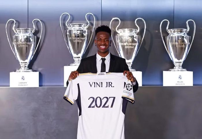 Vinicius Junior có hợp đồng với Real Madrid đến năm 2027. Ảnh: Getty.
