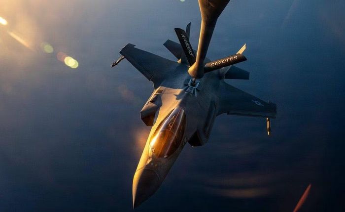 (Ảnh: CENTCOM)