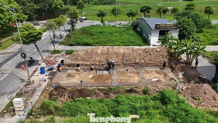 Sau khi được cấp "sổ đỏ", một số ô đất đã bắt đầu xây dựng công trình