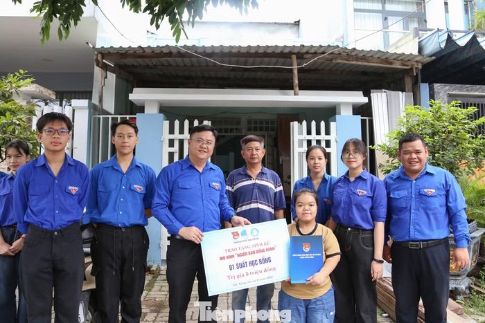 Mô hình “Tuổi trẻ Đà Nẵng - Gieo điều tử tế” được triển khai với mong muốn lan tỏa lối sống đẹp trong đoàn viên, hội viên, thanh thiếu nhi thông qua những hành động thiết thực, những việc làm tử tế vì cộng đồng.